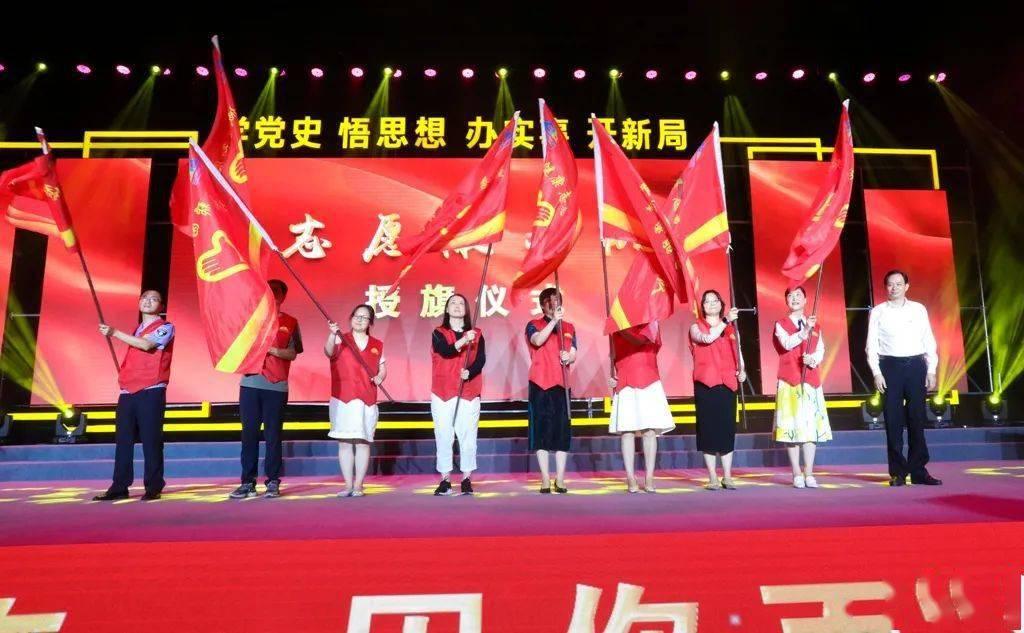 儿童团队寒假出行 有事可打航空热线
